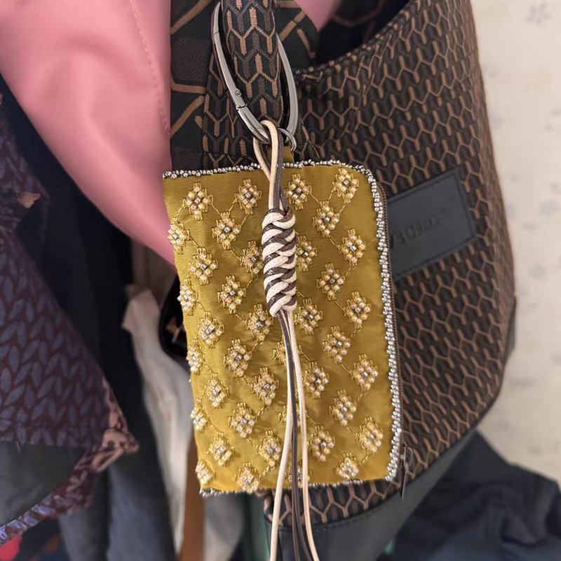 Luxury Bags With Zipper - حقائب يد ومحافظ نسائية كورية صغيرة