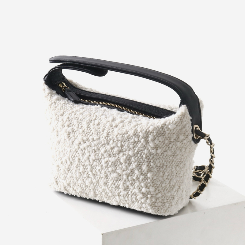 Luxury Bags With Zipper - حقائب هوبوس صغيرة كلاسيكية من الجلد