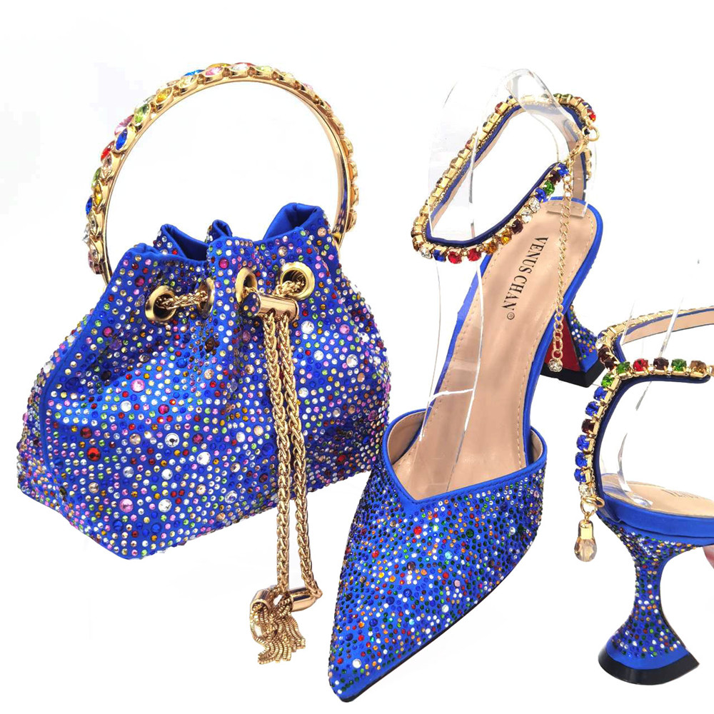 Luxury Bags Blue - طقم أحذية وحقائب نسائية مدببة ،