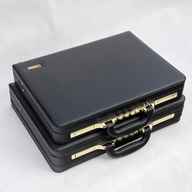 حقيبة أمتعة فاخرة من جلد البول - مراجعة Luxury Bags That Fit Laptop وسعره