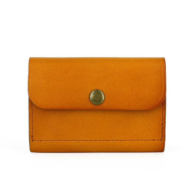 حقيبة خصر صغيرة من الجلد الطبي - مراجعة Luxury Bags Vintage وسعره