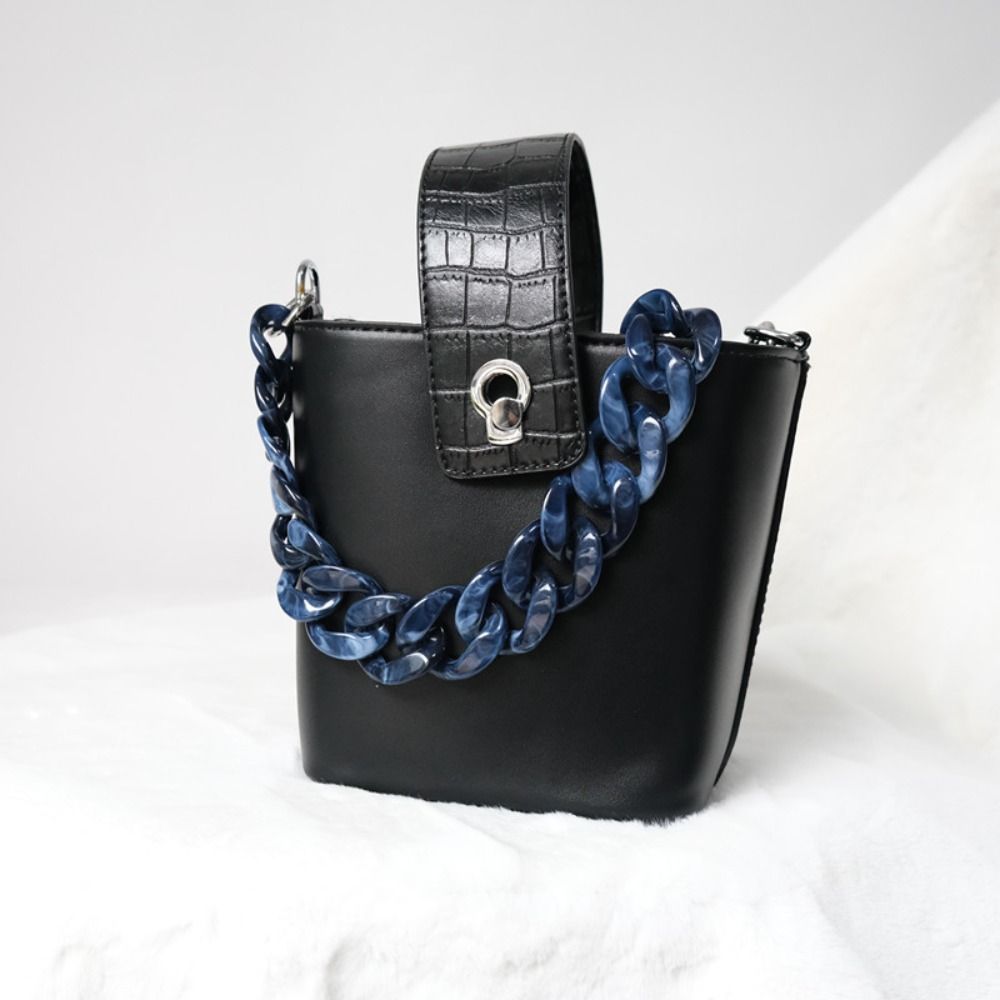 المرأة مخلب الكتف محفظة سلسلة  - مراجعة Luxury Bags Blue وسعره