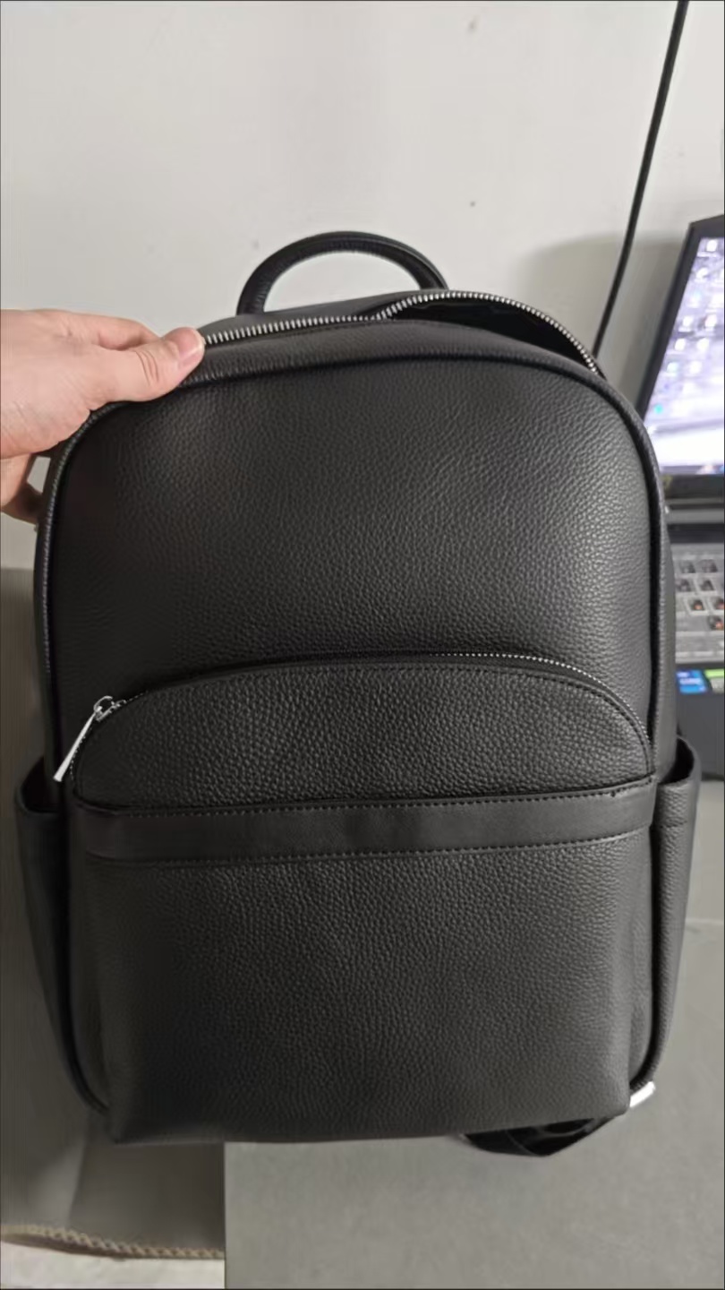 العلامة التجارية الفاخرة الجدي - مراجعة Luxury Bags That Fit Laptop وسعره