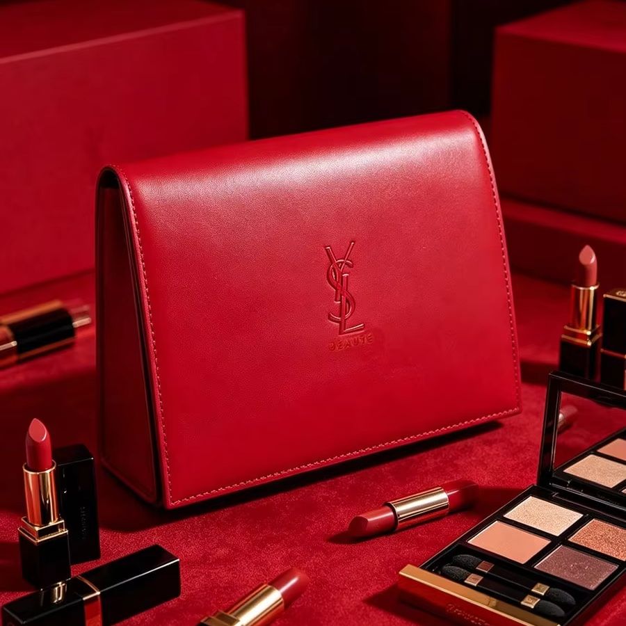 حقيبة مستحضرات تجميل من الجلد  - مراجعة Luxury Bags Ysl وسعره