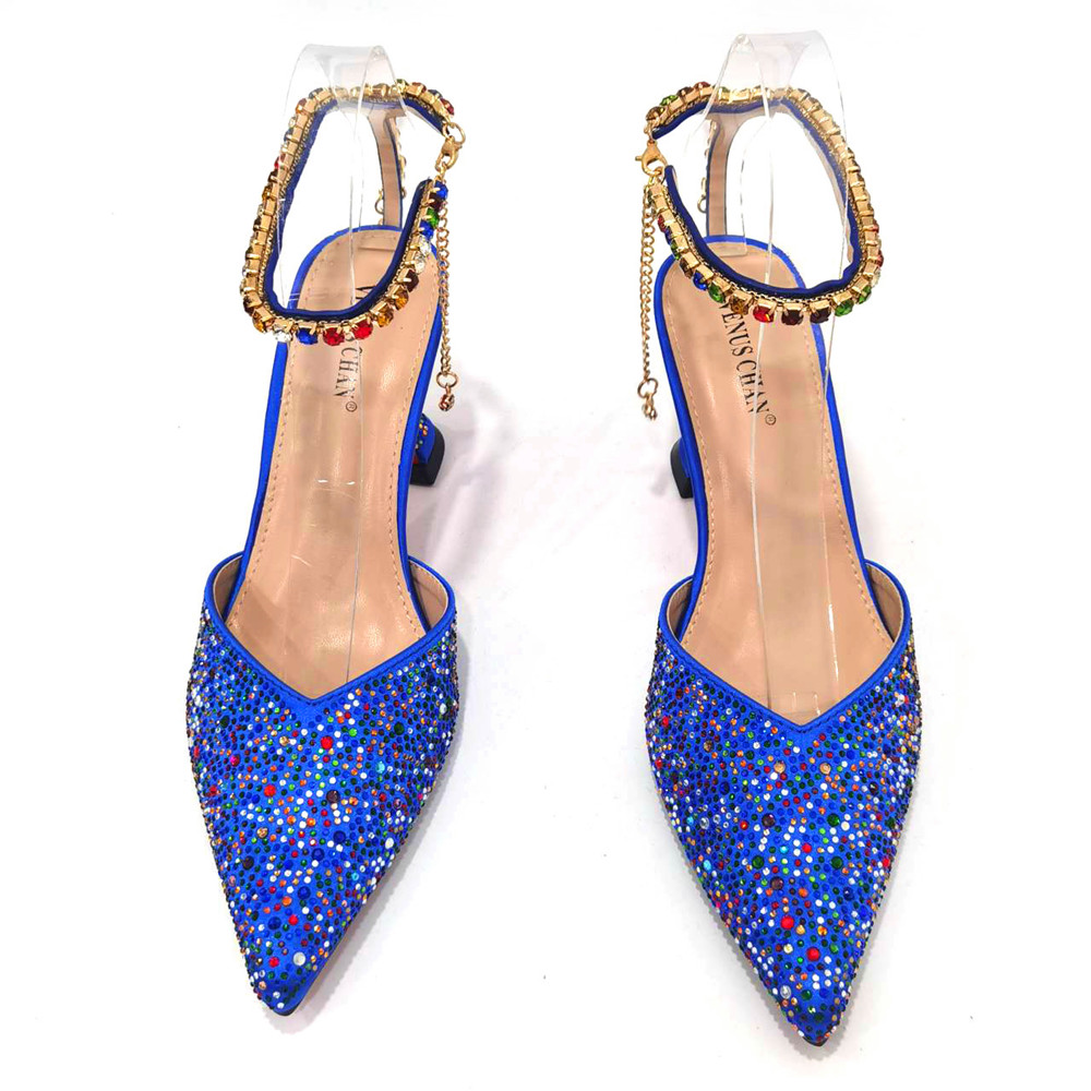 طقم أحذية وحقائب نسائية مدببة  - مراجعة Luxury Bags Blue وسعره