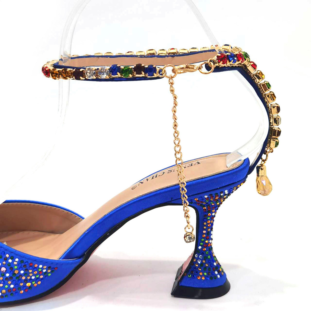 طقم أحذية وحقائب نسائية مدببة  - مراجعة Luxury Bags Blue وسعره