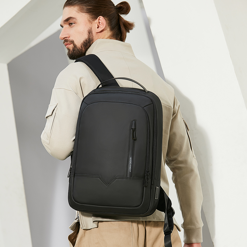 فارس بطولي-حقيبة ظهر للكمبيوتر - مراجعة Luxury Bags That Fit Laptop وسعره